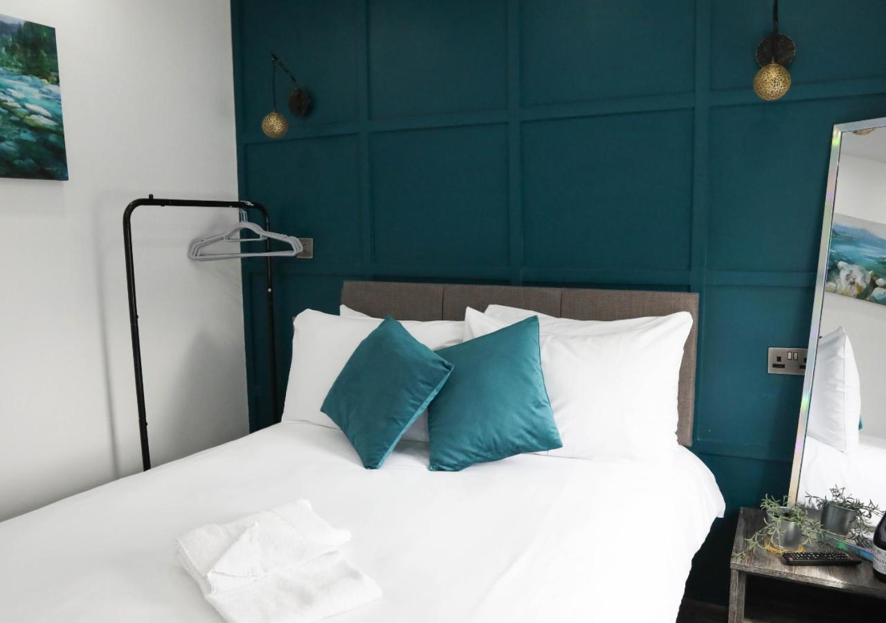 Cb Stays - Private Rooms With Ensuite And Kitchenette In Peterborough Exterior foto